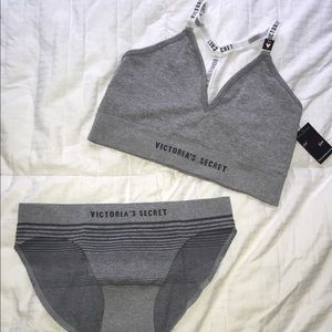 Victoria’s Secret Matching Bra/Underwear Set